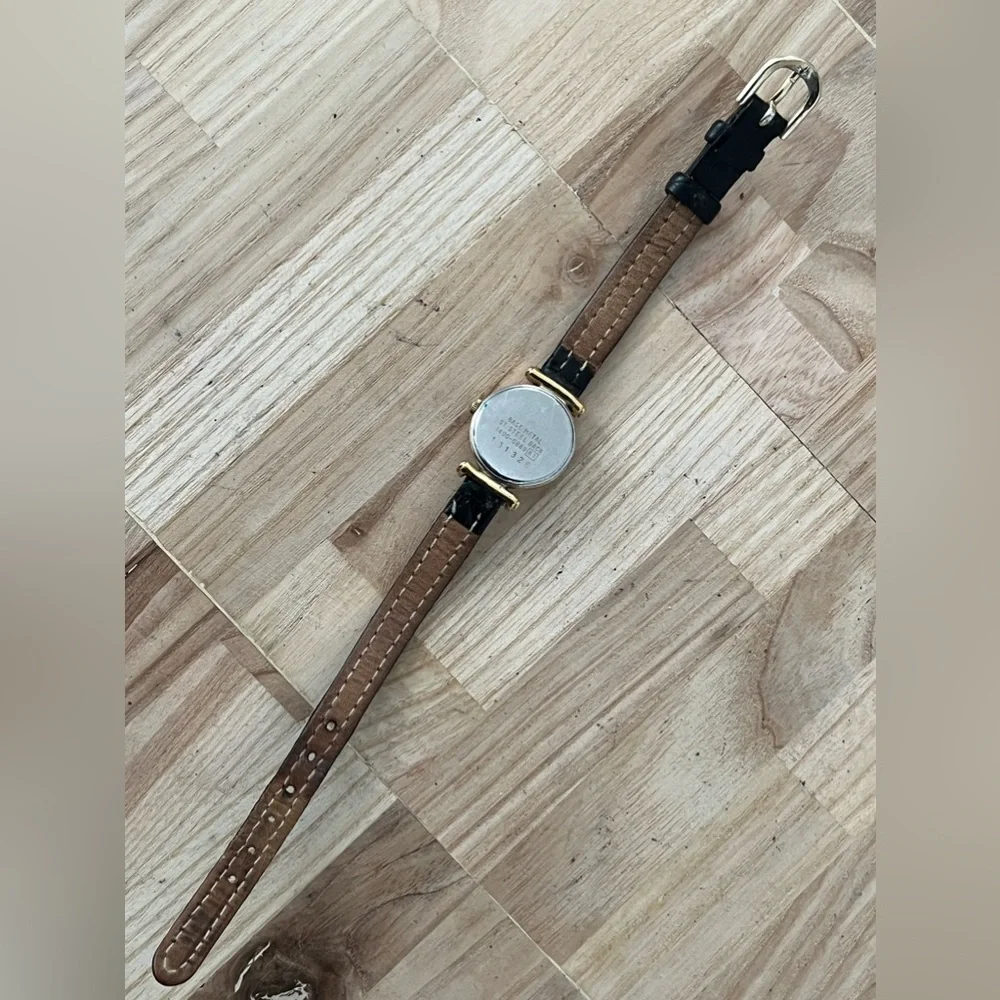 Seiko Lassale Rare Ladies Watch Vintage Stainless Dial Gold-Tone Case Leather